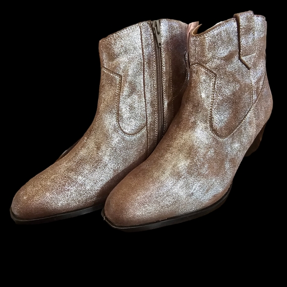 Seychelles Upside Boot In Distressed Pewter Suede Size 7.5 NWOB - Picture 7 of 13